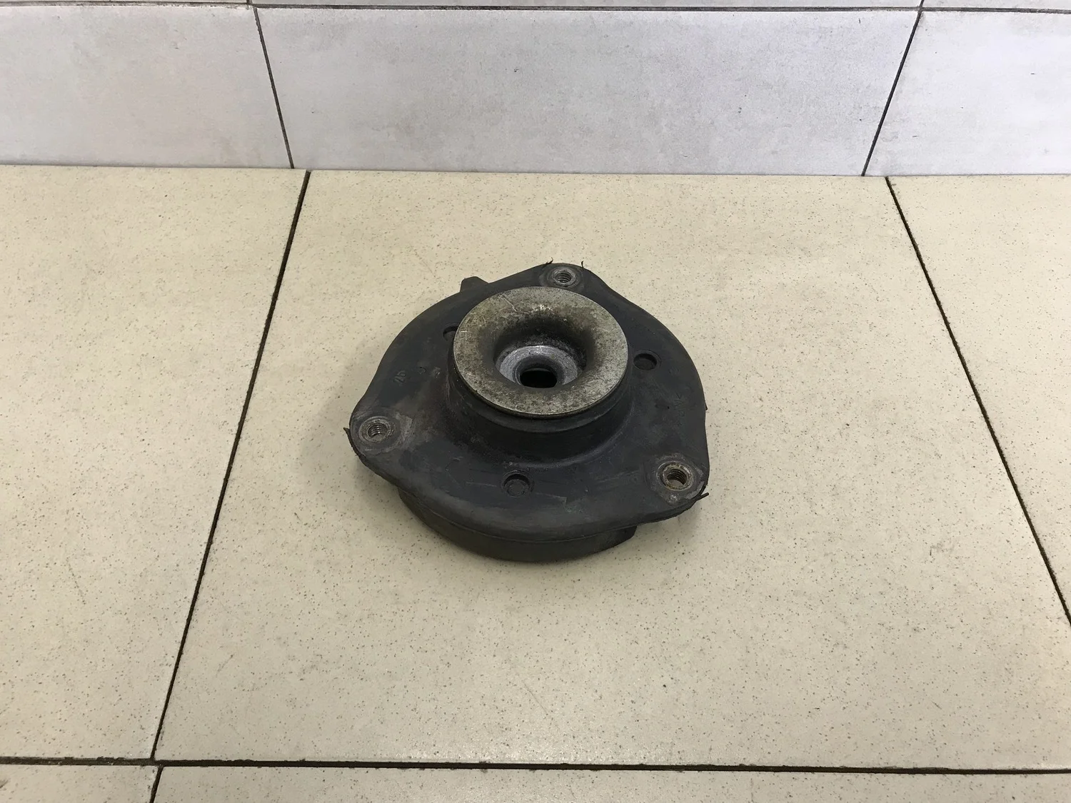 Опора переднего амортизатора Passat [B6] 2005-2010