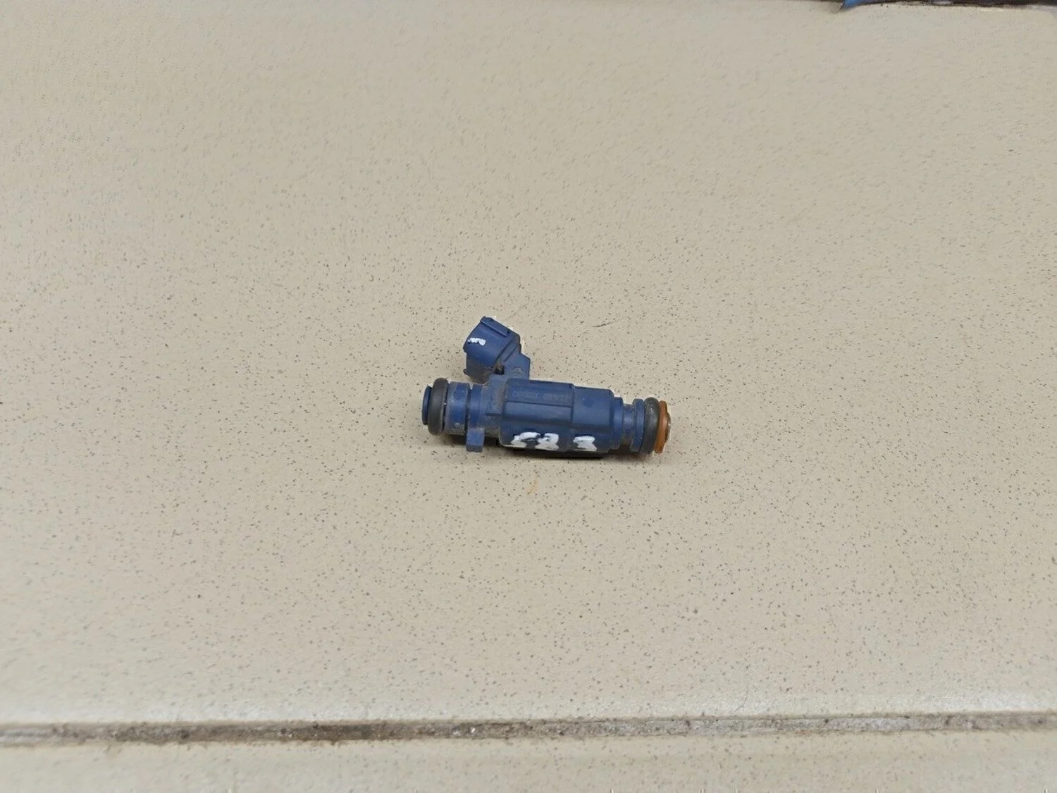 Форсунка инжекторная электрическая Solaris 2010-2017