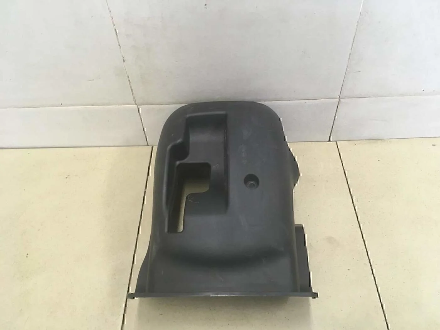 Кожух рулевой колонки нижний RIO 2011-2017