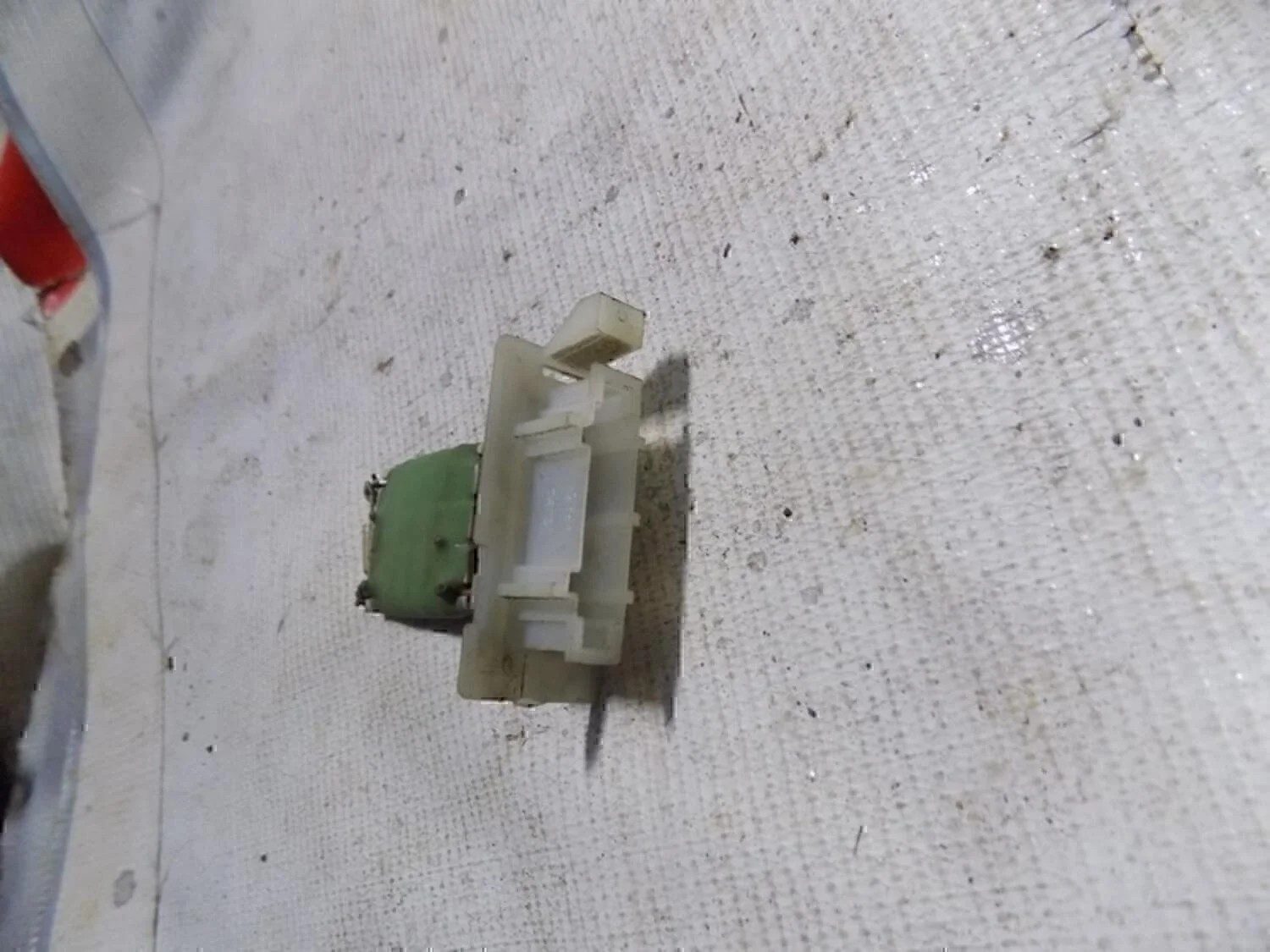 Резистор отопителя Duster 2012>