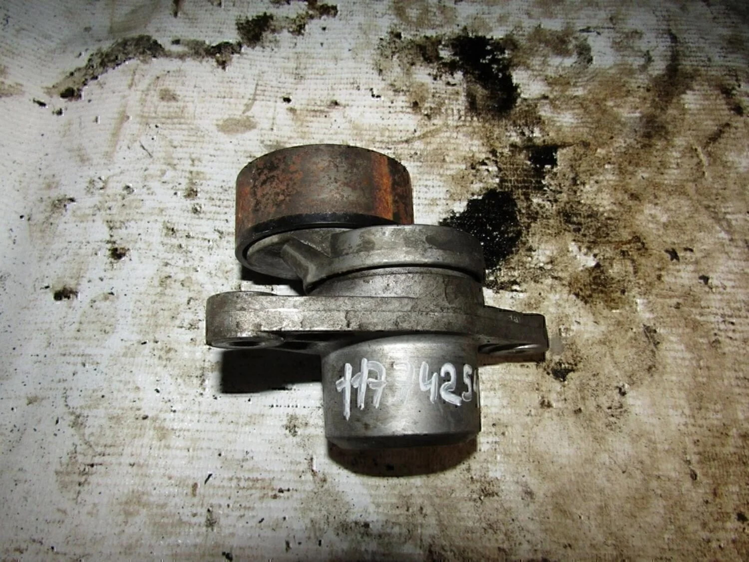 Натяжитель ремня Clio/Symbol 1998-2008