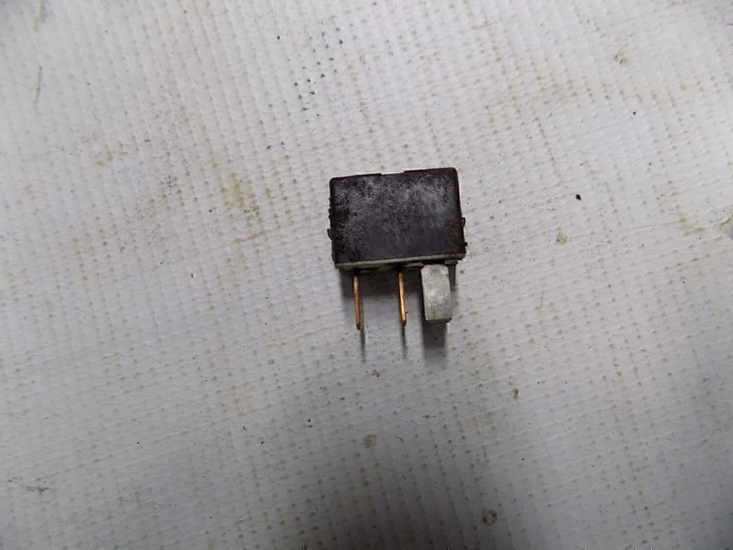 Реле Corolla E12 2001-2006