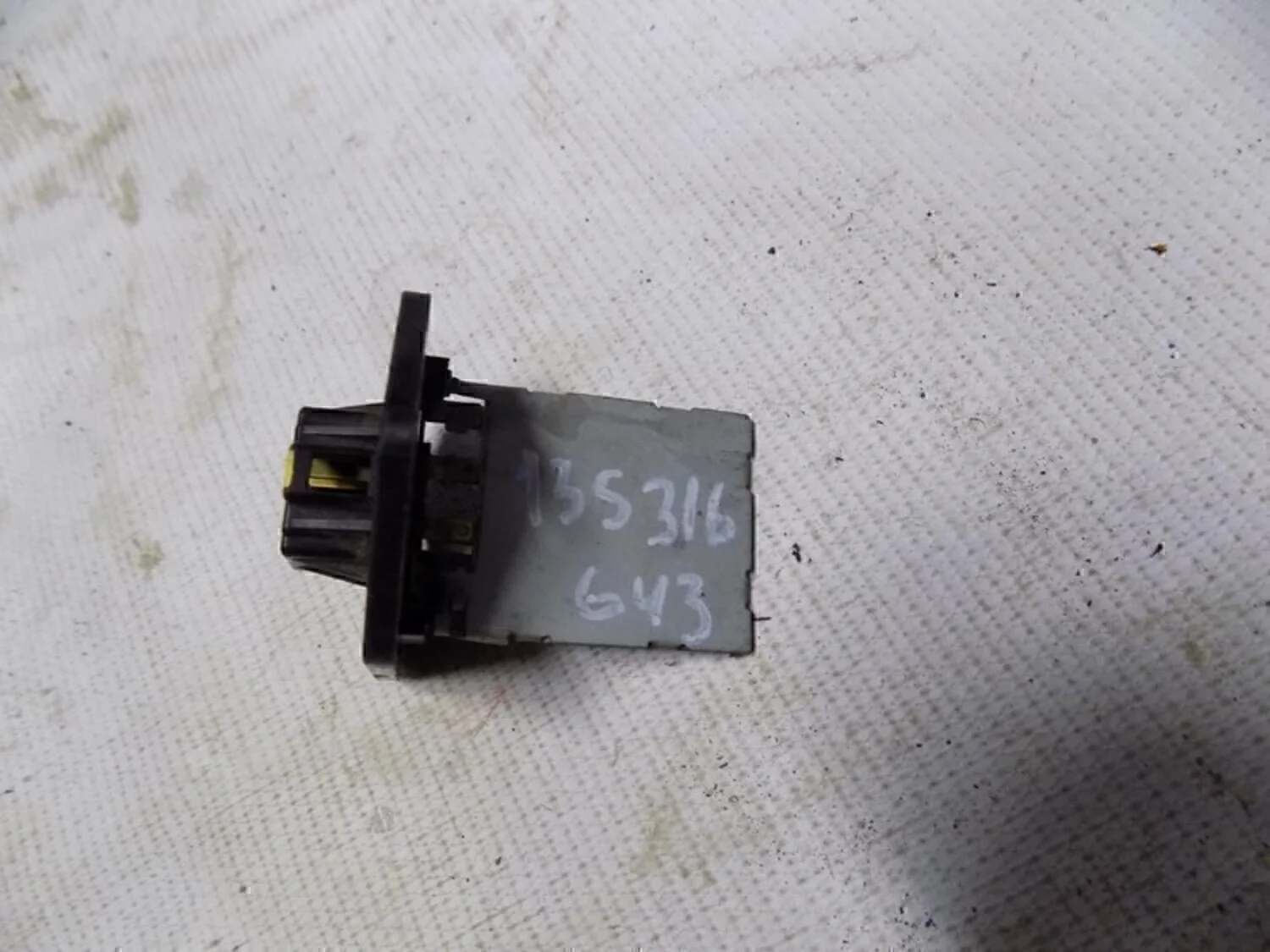 Резистор отопителя Solaris 2010-2017