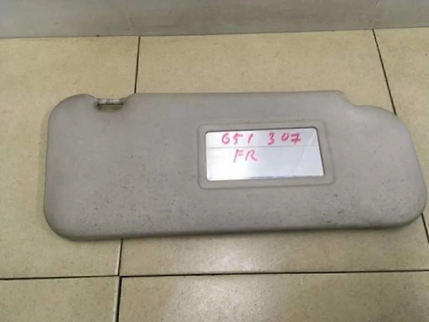 Козырек солнцезащитный (внутри) 307 2001-2007