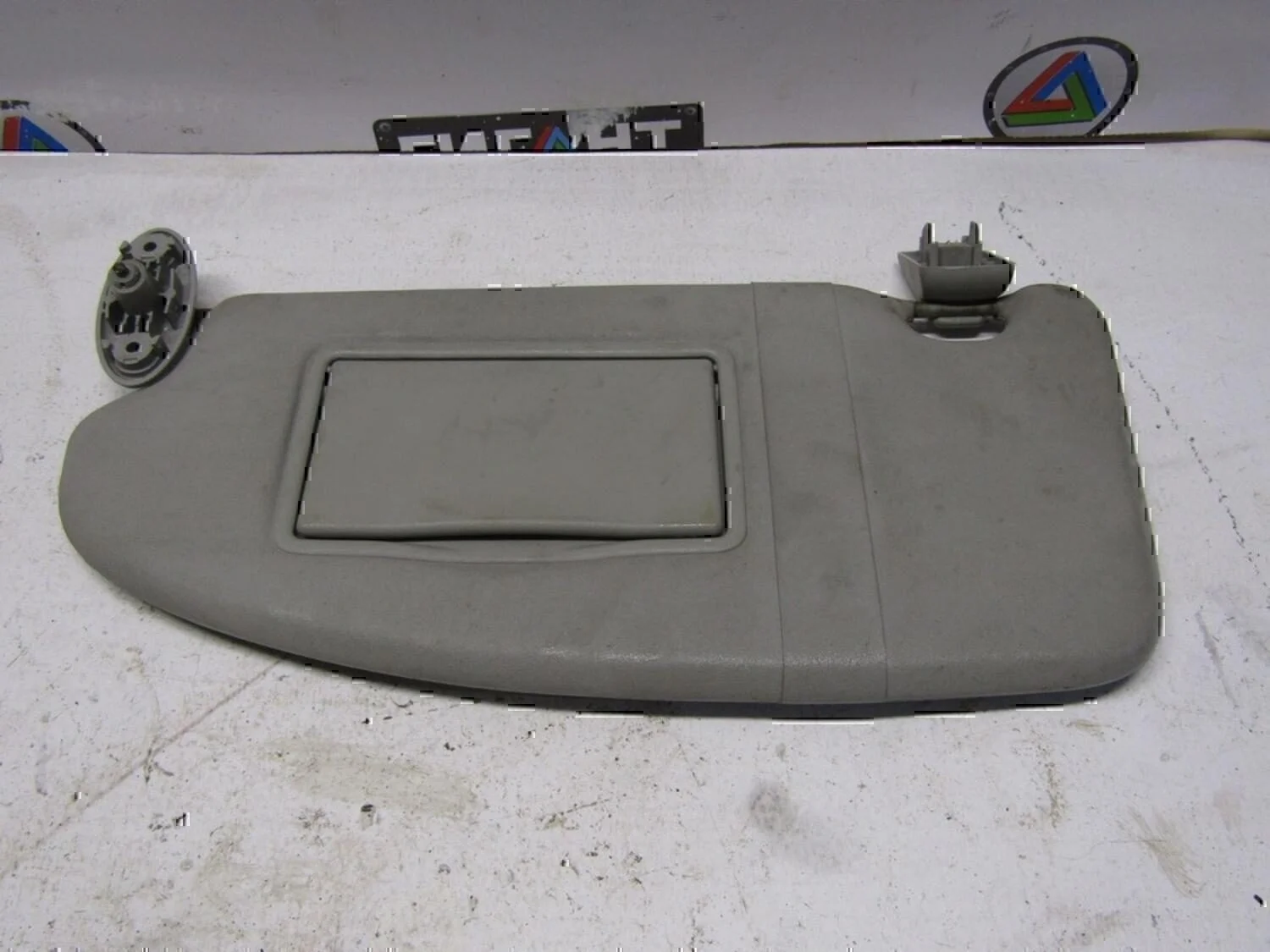 Козырек солнцезащитный (внутри) Focus II 2005-2008