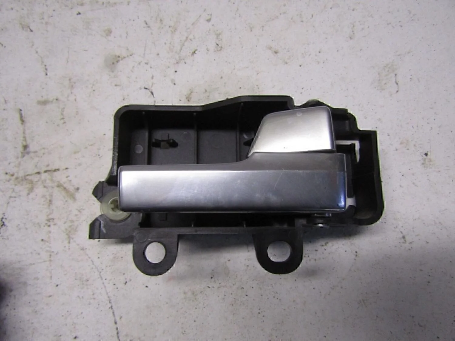 Ручка двери внутренняя правая Focus II 2005-2008