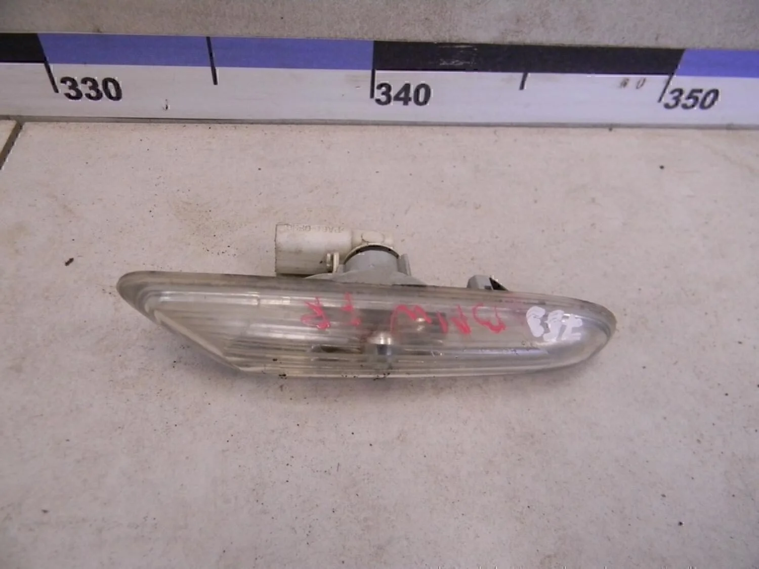 Повторитель на крыло правый белый 1-серия E82/E88 2006>