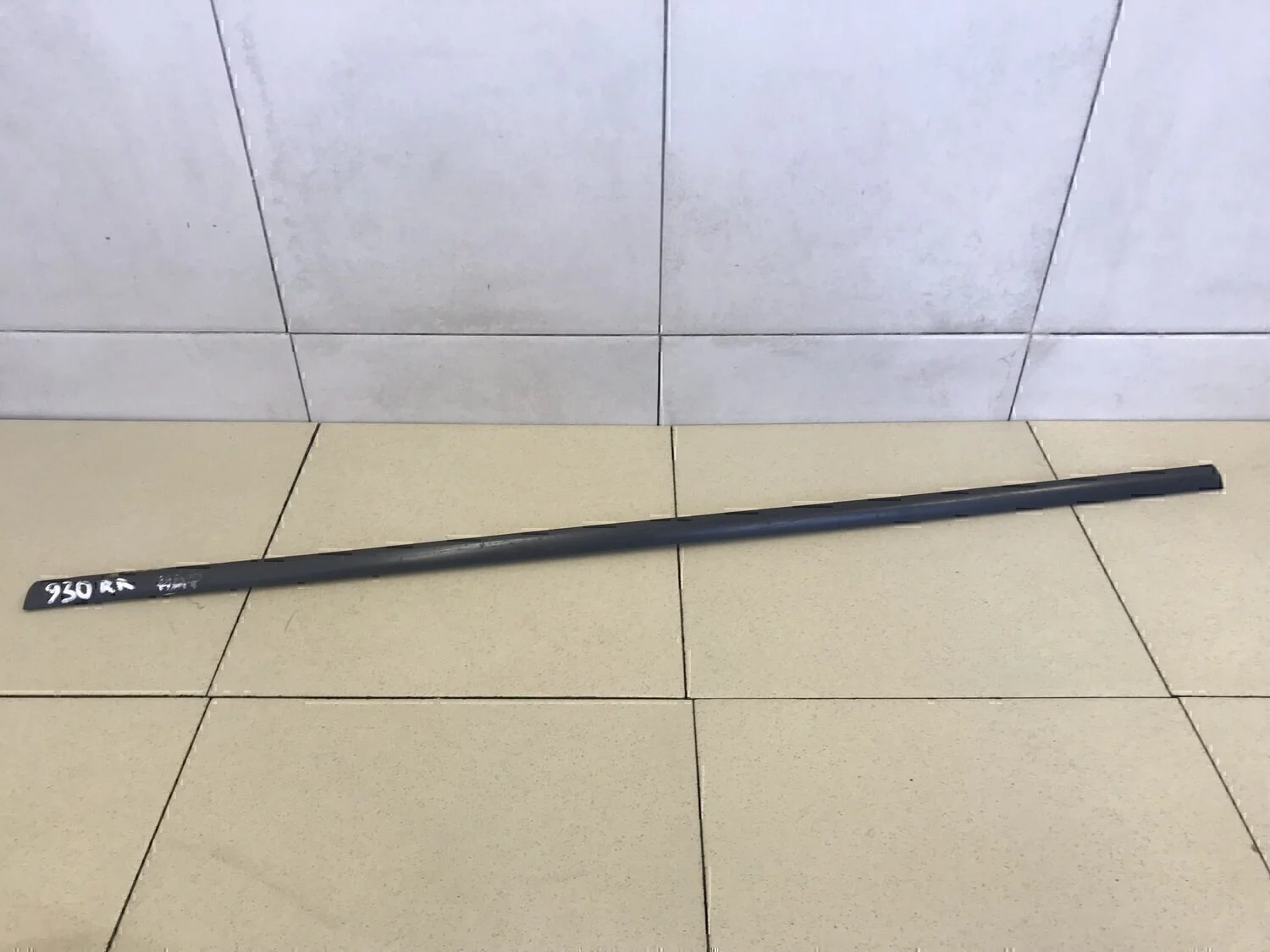 Накладка стекла заднего правого V50 2004-2012