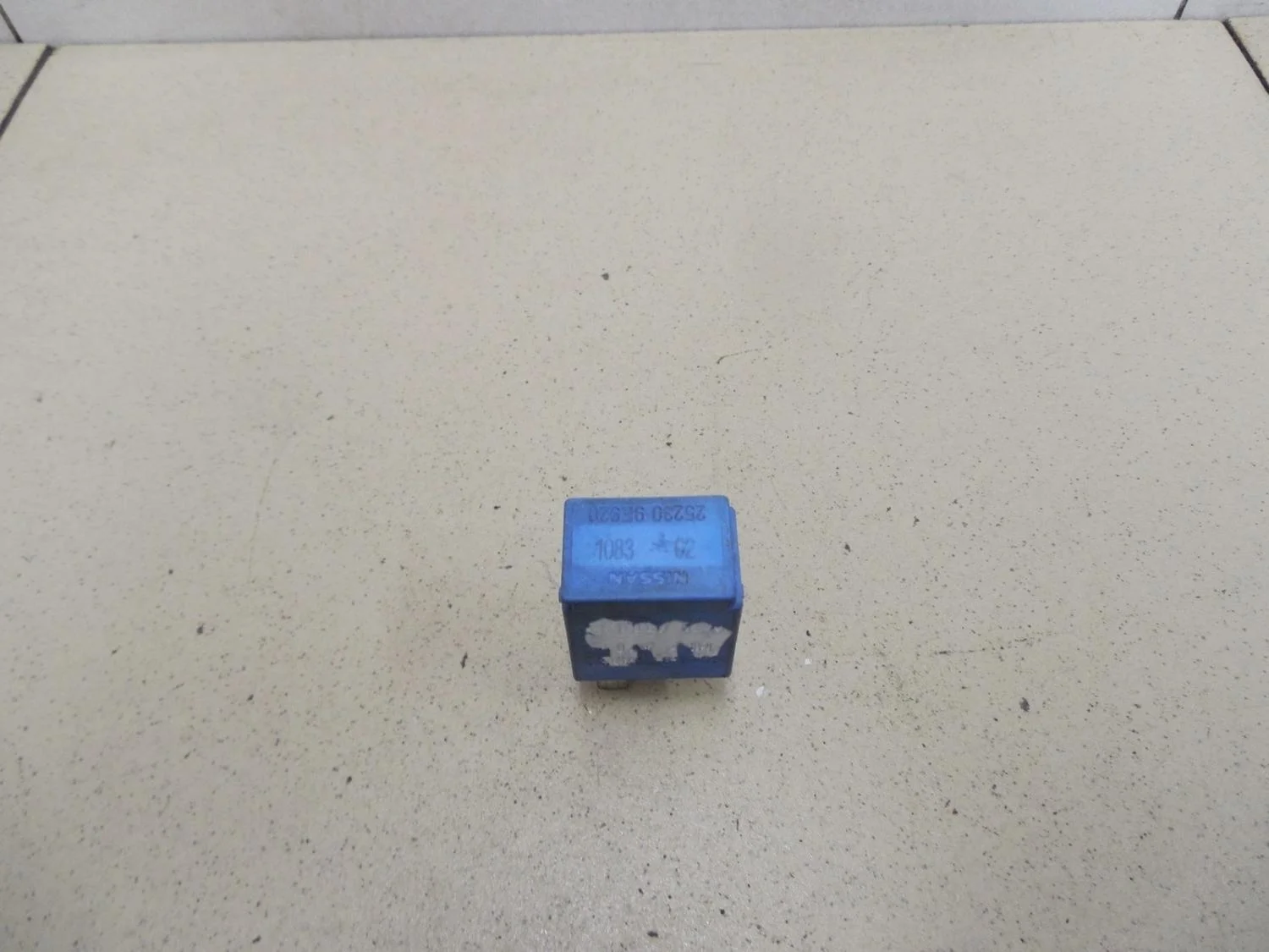 Реле Almera N16 2000-2006