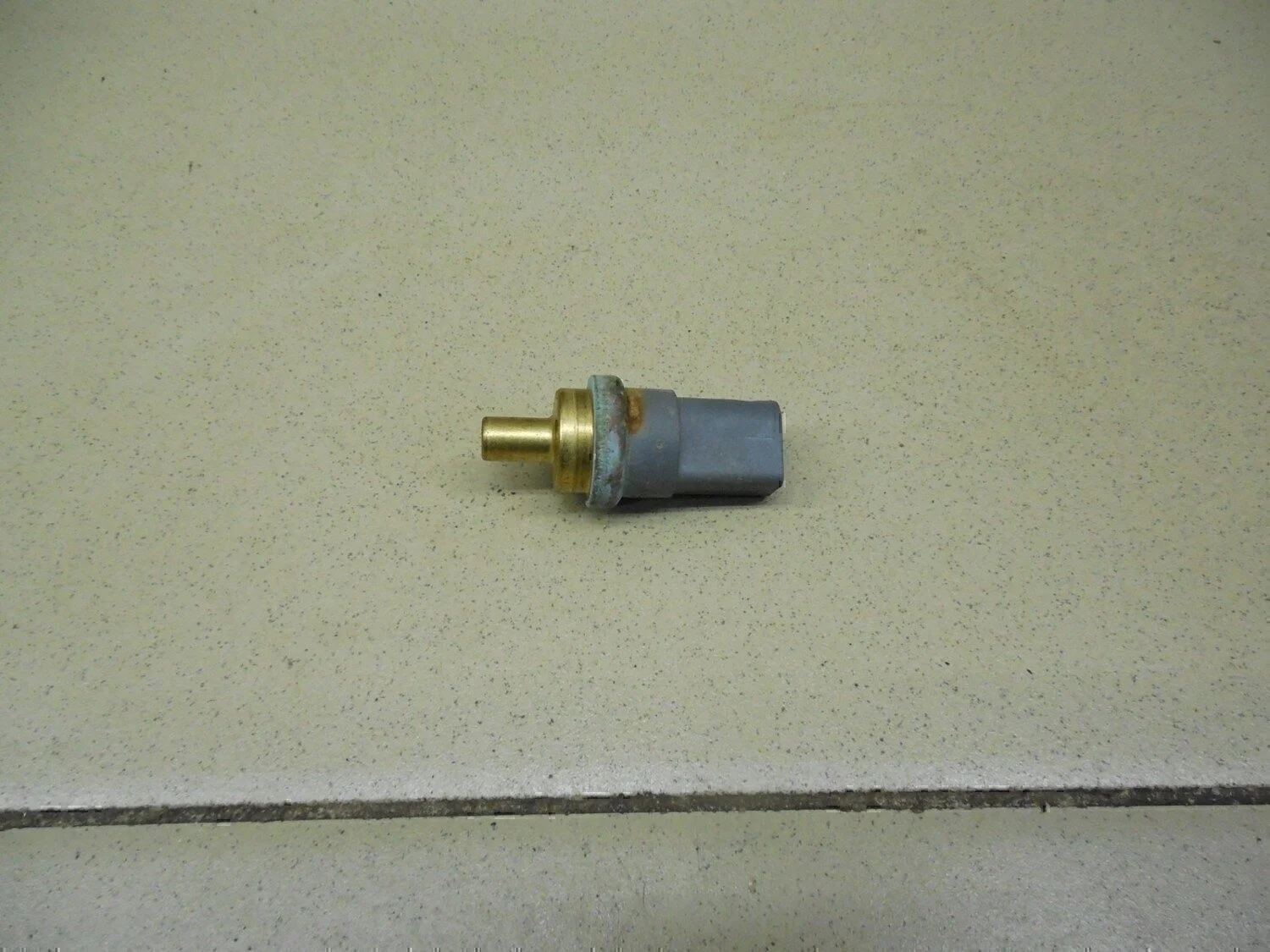 Датчик температуры A3 (8L1) 1996-2003