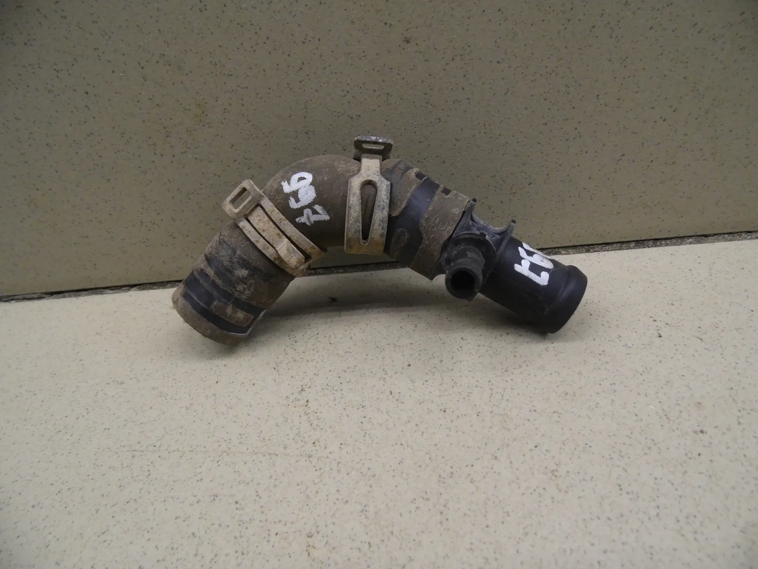 Трубка системы охлаждения Yeti 2009>