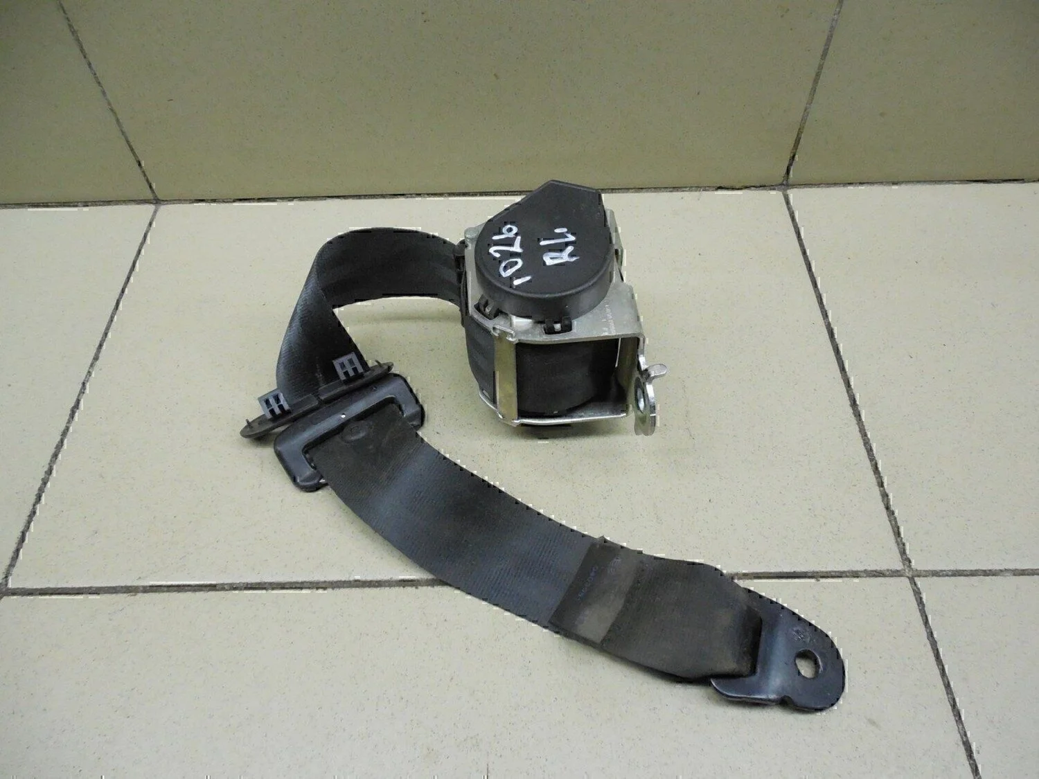 Ремень безопасности Duster 2012>