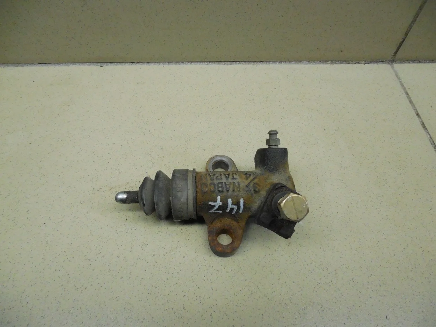 Цилиндр сцепления рабочий Legacy Outback (B13) 2003-2009