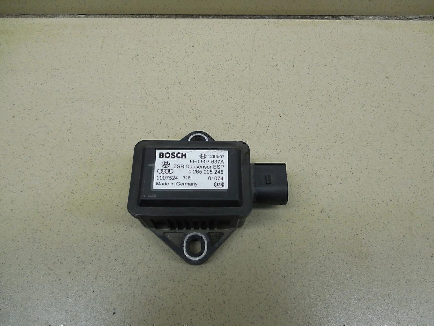 Датчик ускорения A6 [C5] 1997-2004