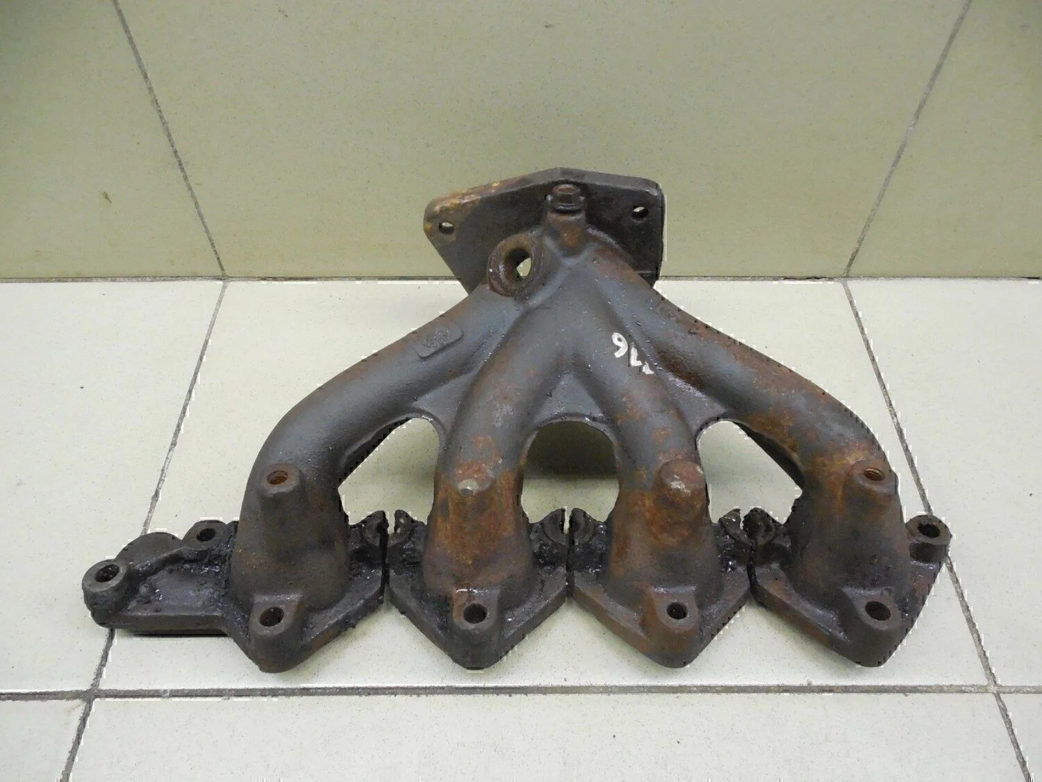 Коллектор выпускной Nexia 1995-2016