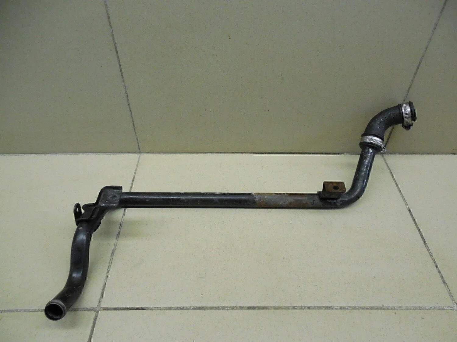 Трубка картерных газов A4 [B5] 1994-2000