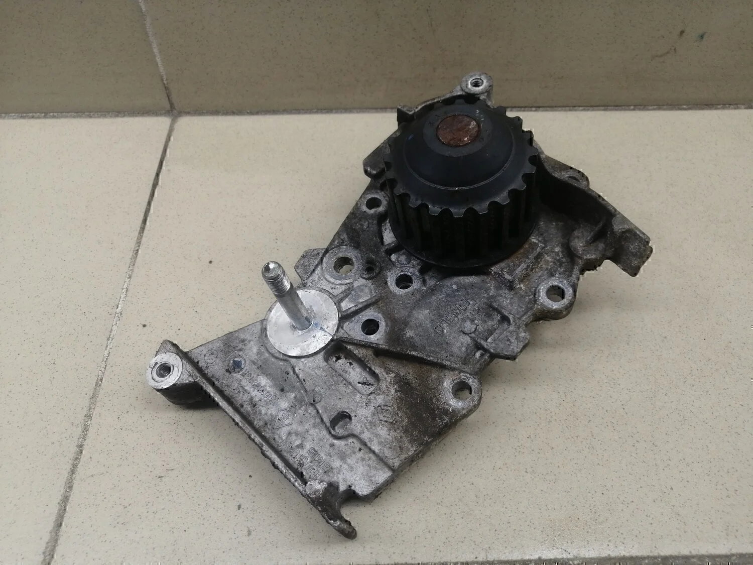 Насос водяной (помпа) Almera (G15) 2013>