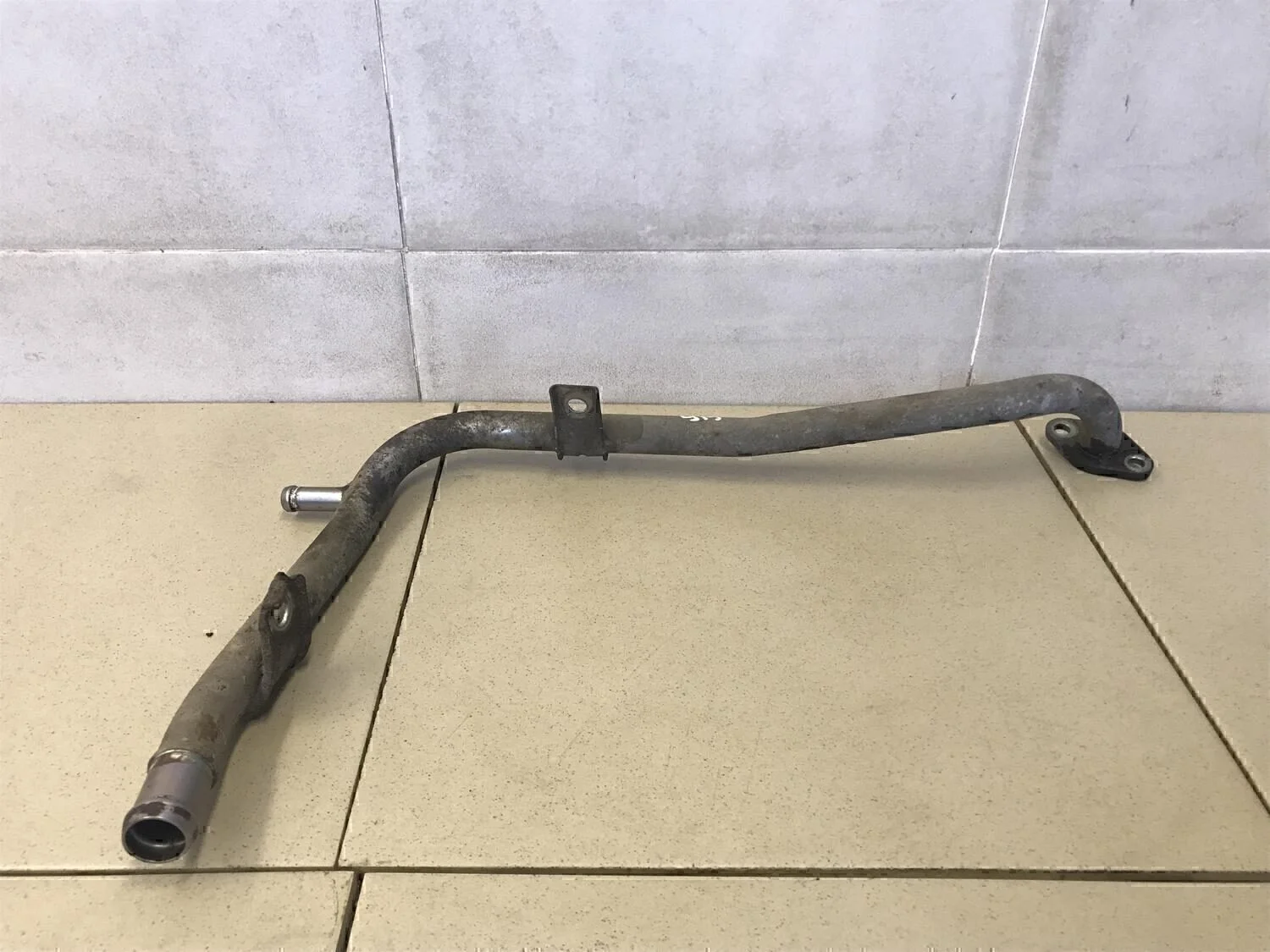 Трубка охлажд. жидкости металлическая Solaris 2010-2017