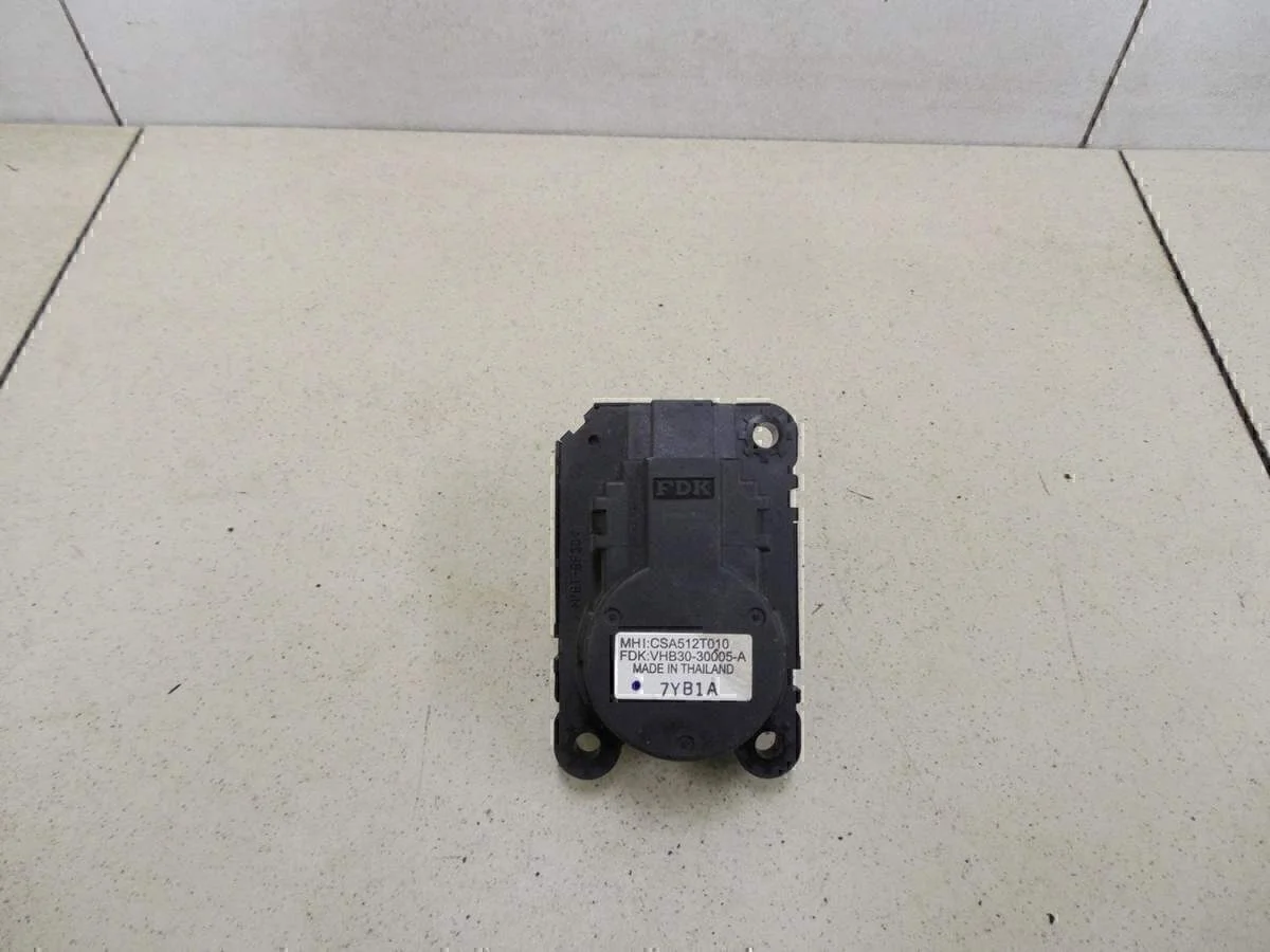 Моторчик заслонки отопителя ASX 2010-2016