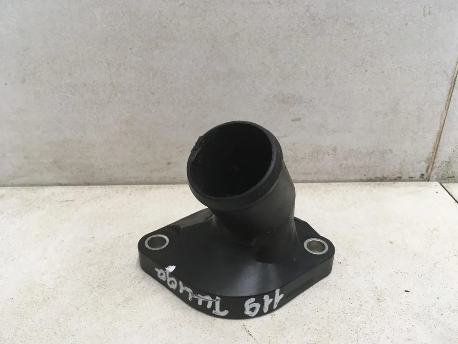 Крышка термостата  Juke (F15) 2011>