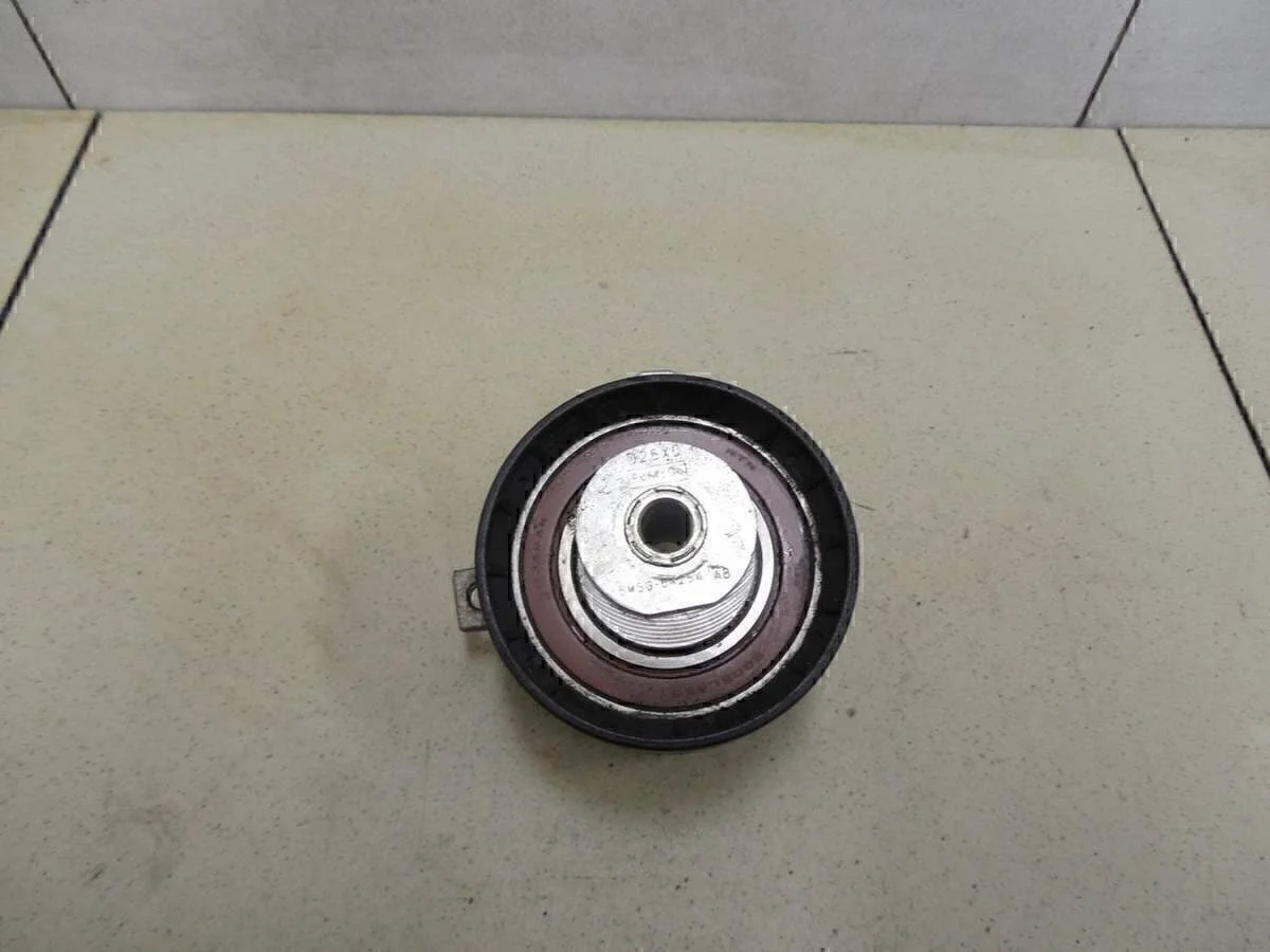 Ролик-натяжитель ремня ГРМ Focus II 2005-2008