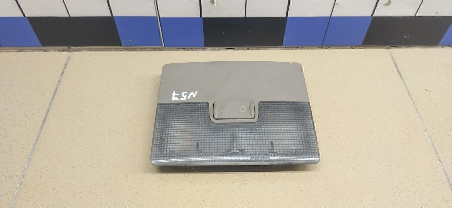 Плафон салонный A6 [C5] 1997-2004