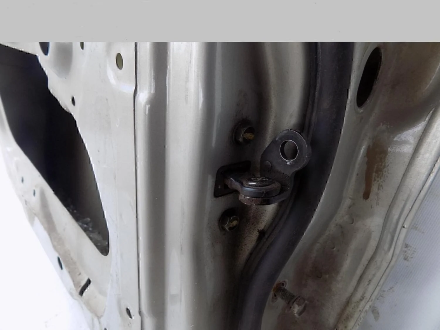 Ограничитель двери Lanos 2004-2010