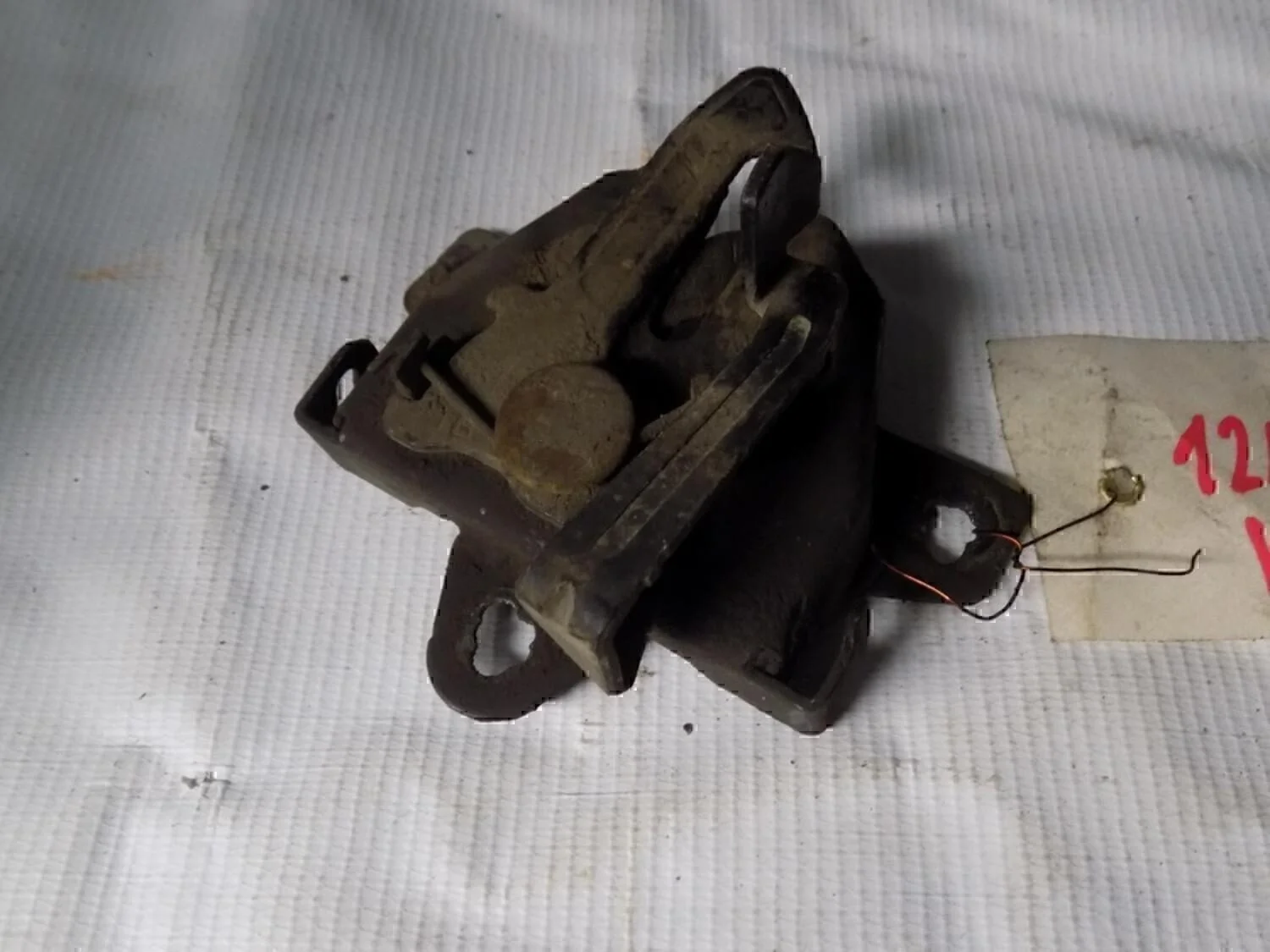 Замок капота Getz 2002-2010