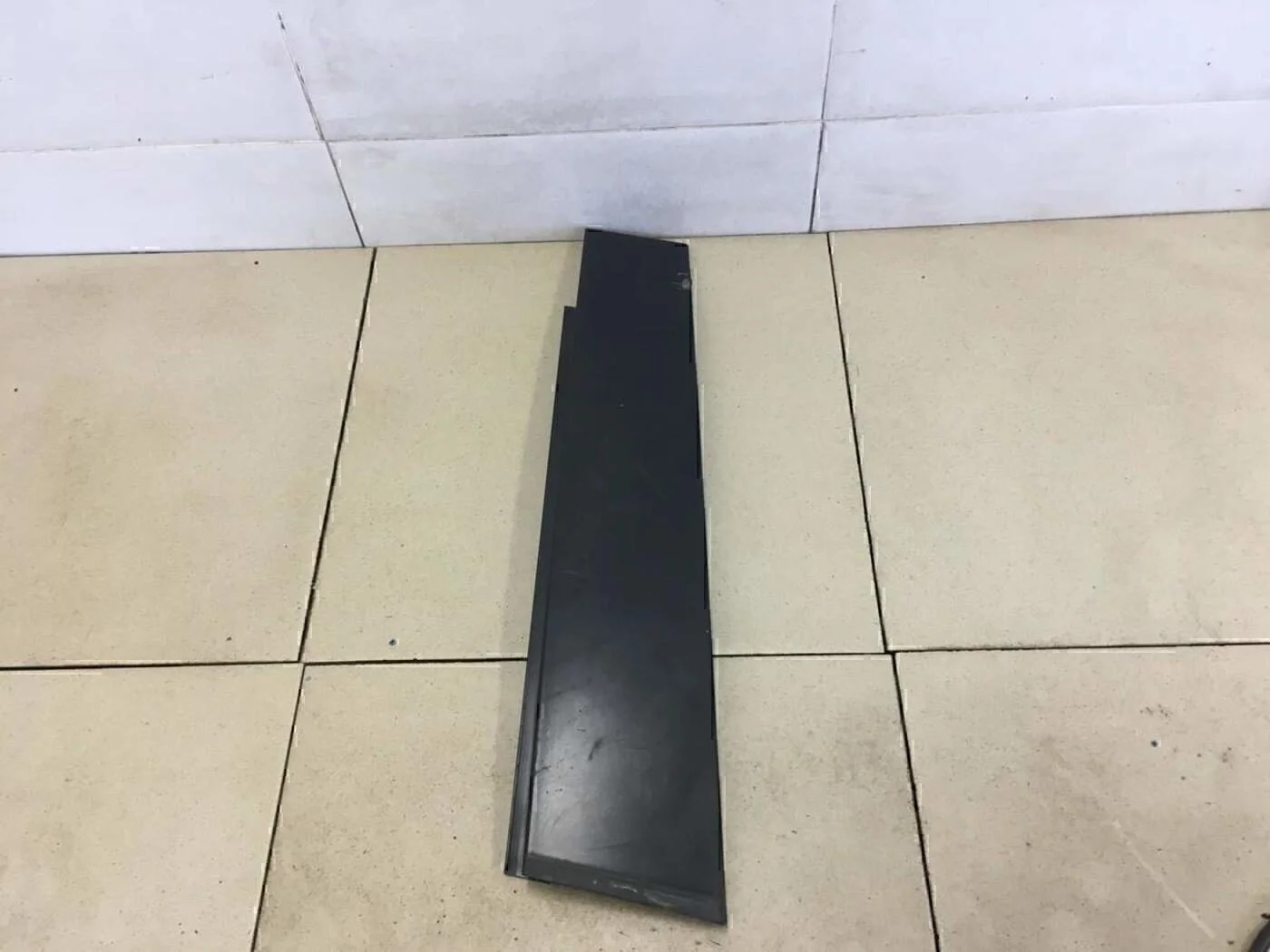 Накладка двери задней правой Cruze 2009-2016