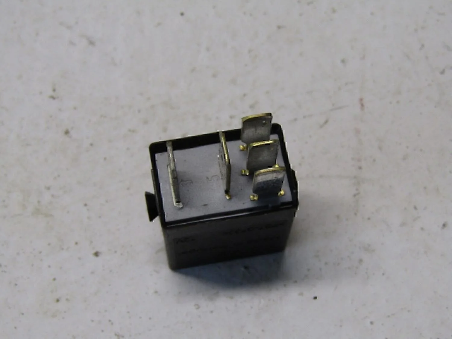 Реле Fabia 1999-2006