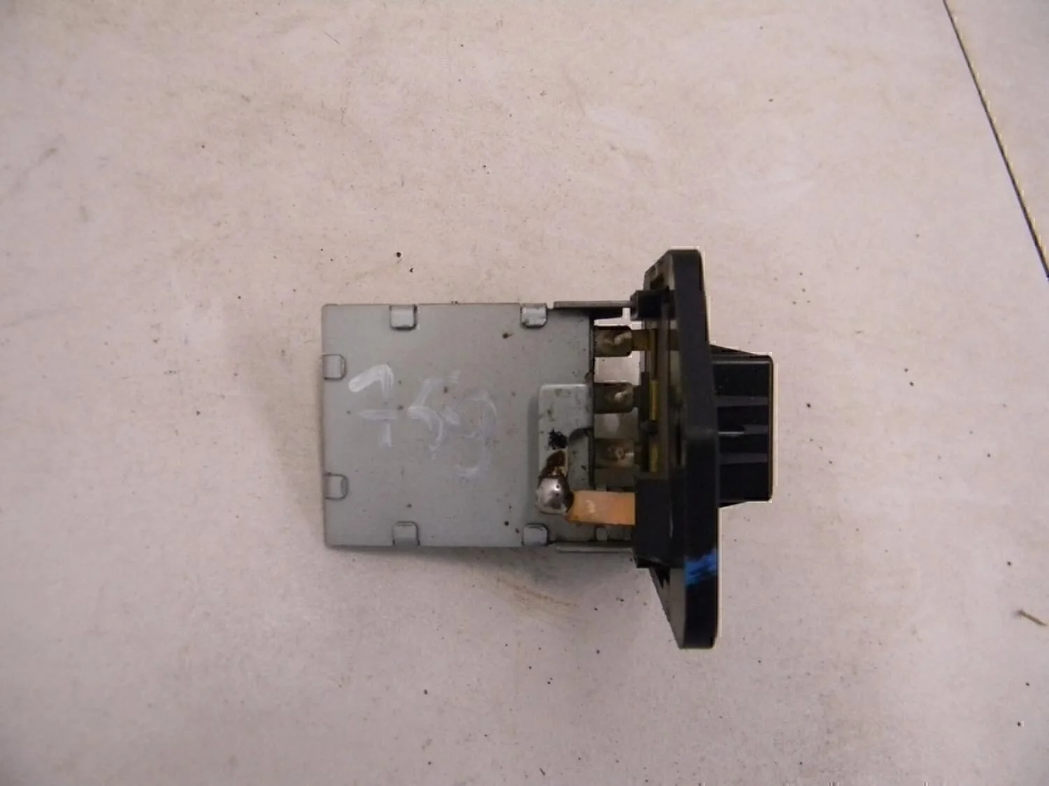 Резистор отопителя Solaris 2010-2017