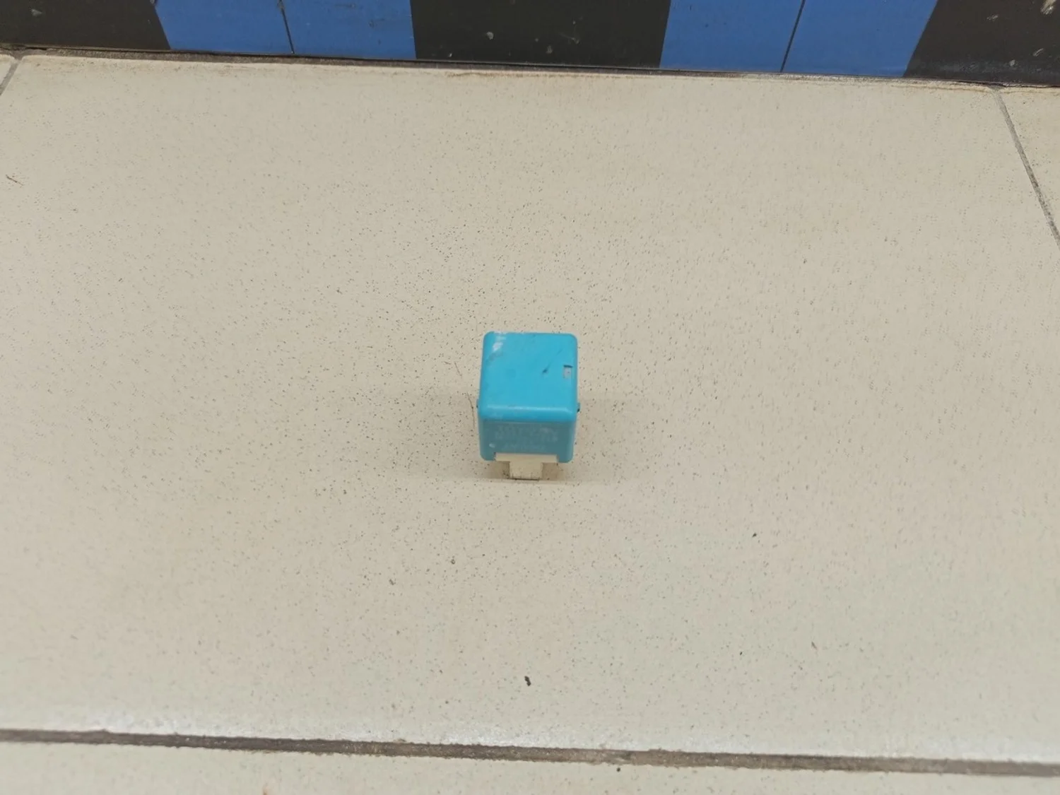 Реле Corolla E12 2001-2006