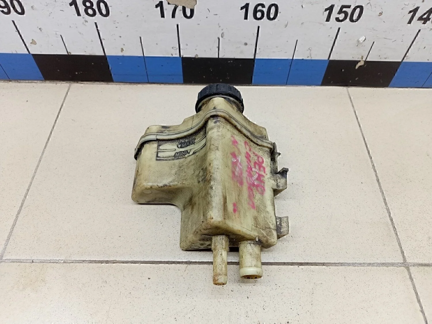 Бачок гидроусилителя Clio/Symbol 1998-2008