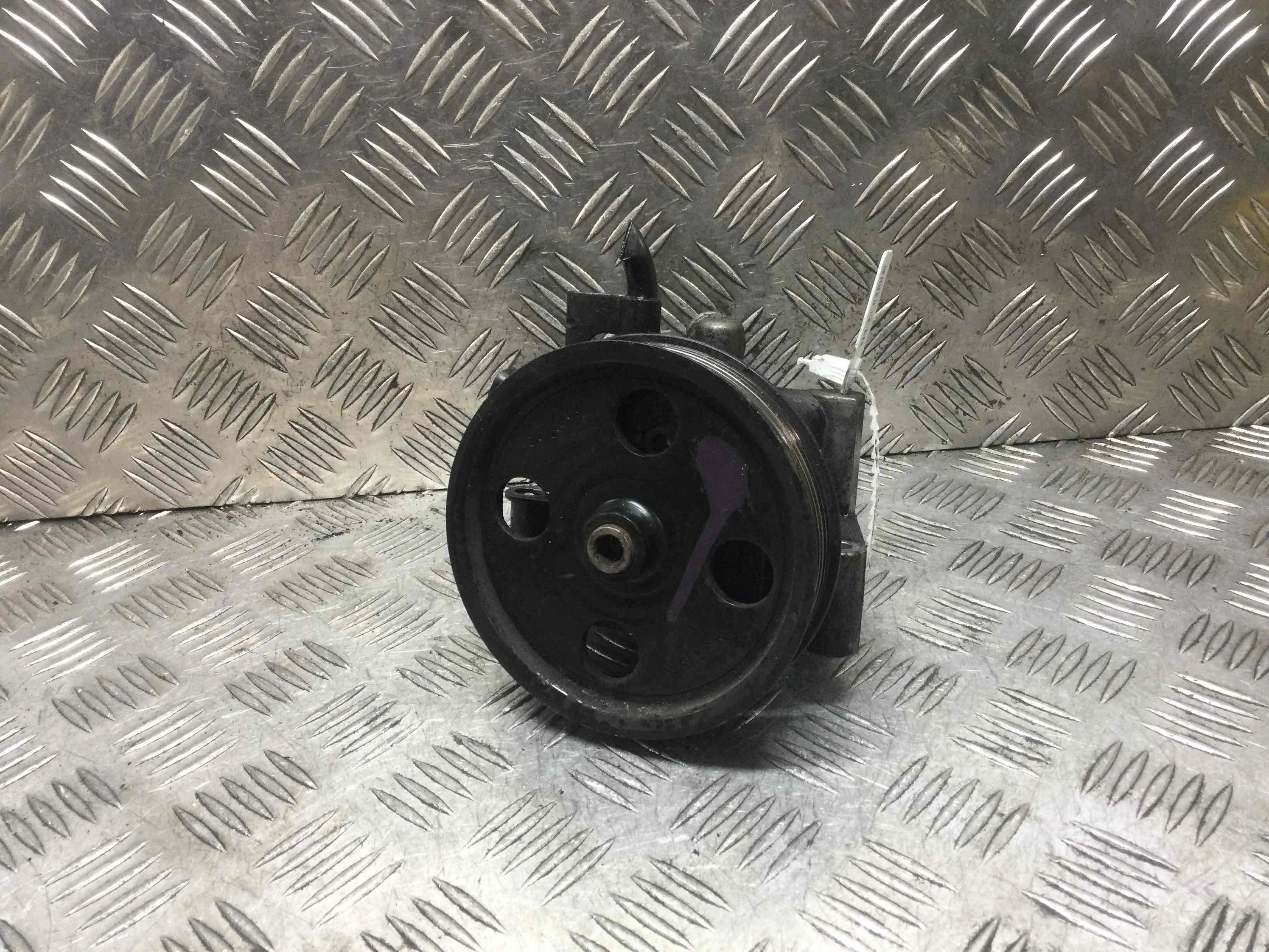 Насос гидроусилителя руля Ford Focus 2 поколение (2005-2008) бензин 1.6 i Механика Х/б