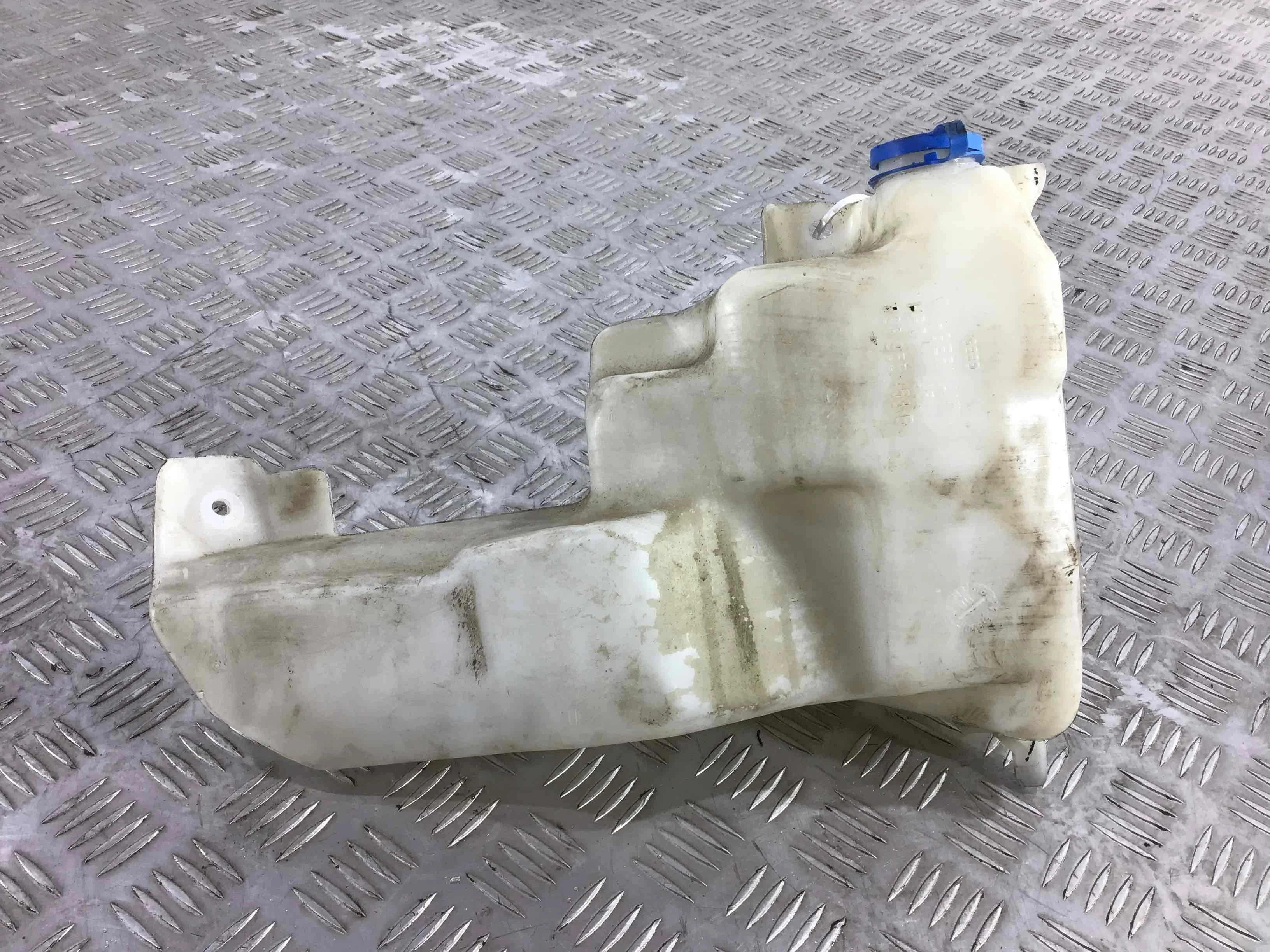 Бачок омывателя Audi 80 80 B4 (8C) 1991 - 1995 бензин 1.6 i Механика Седан