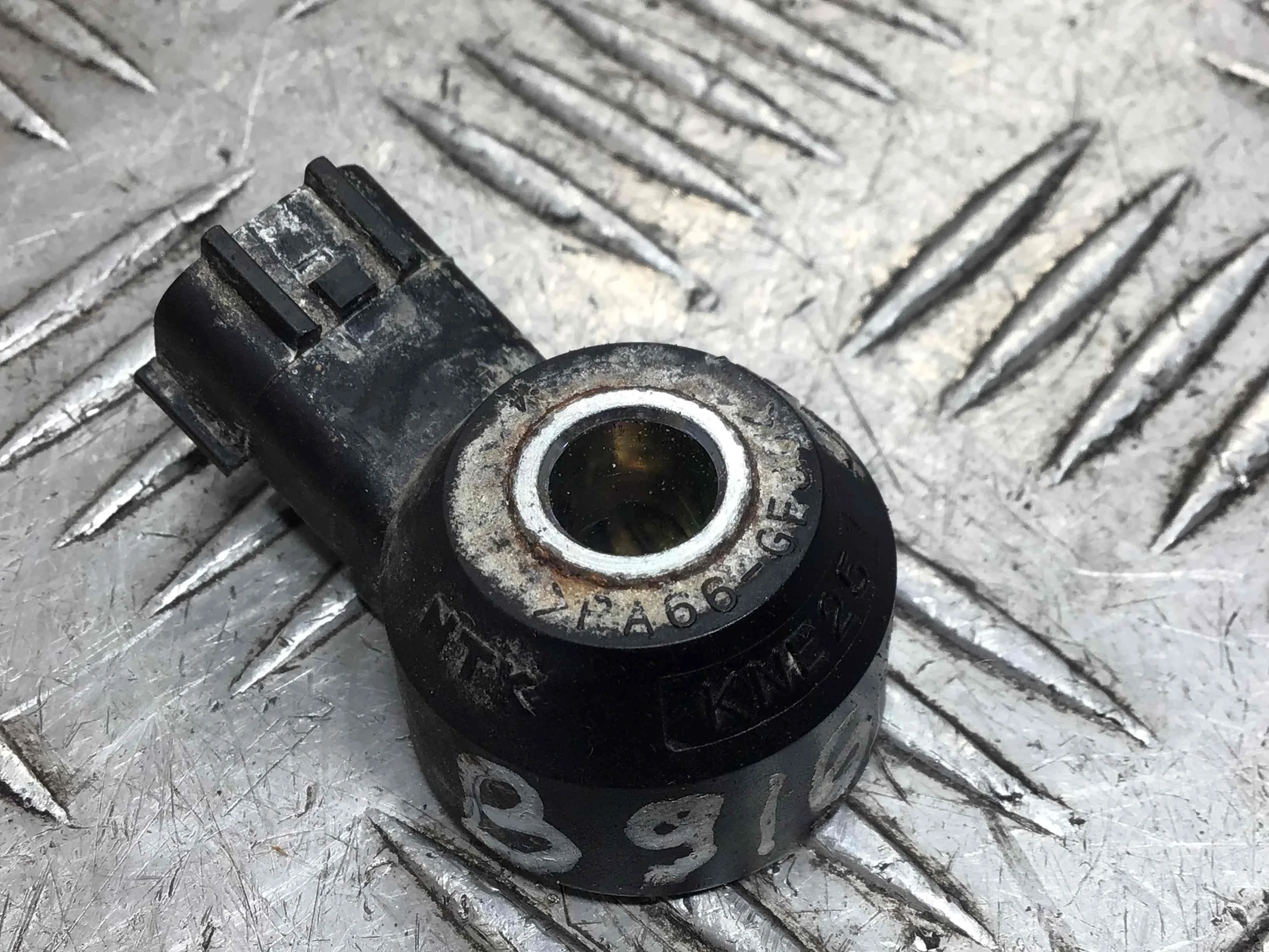 Датчик детонации Subaru Outback 3 поколение (2003-2006) бензин 3.0 i Автомат Седан