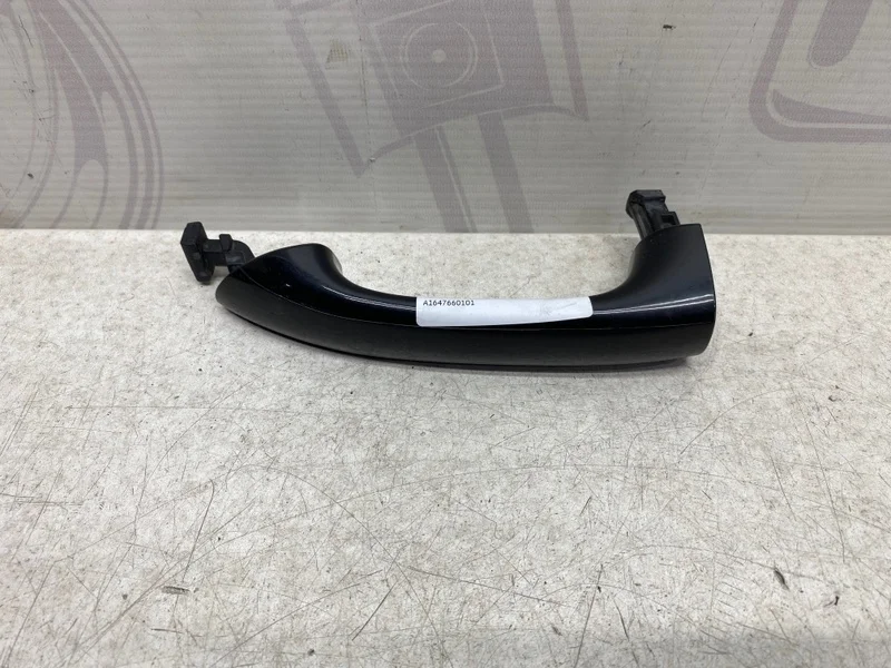 Ручка левой двери Mercedes-benz ML W164