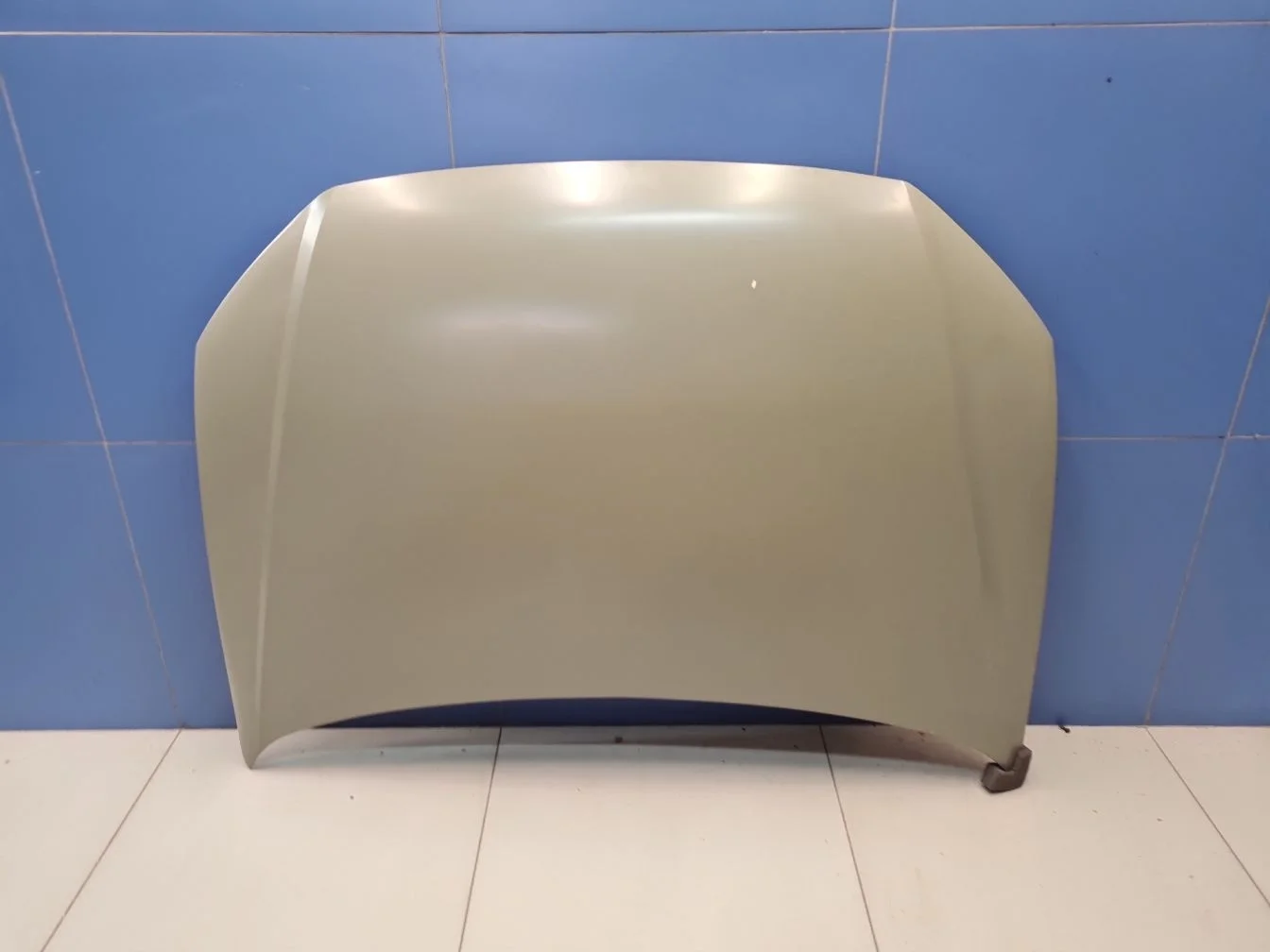 Капот для Volkswagen Polo Sedan 2011-