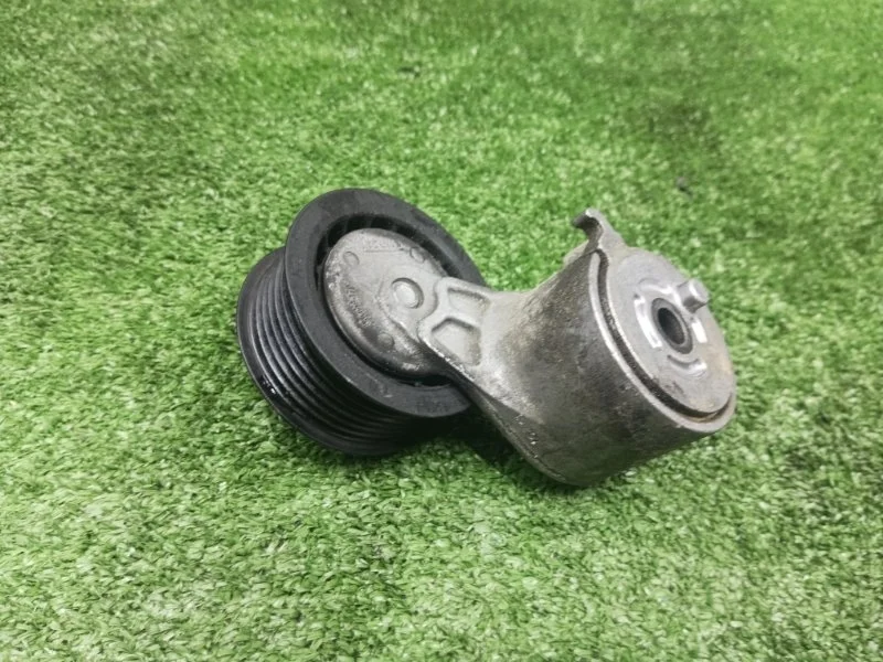 Натяжитель ремня Audi A8 2011 06E903133AC D4 CGW