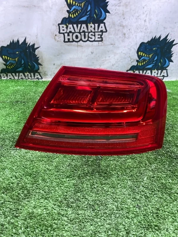 Фонарь задний правый Audi A8 2011 4H0945096 D4 CGW
