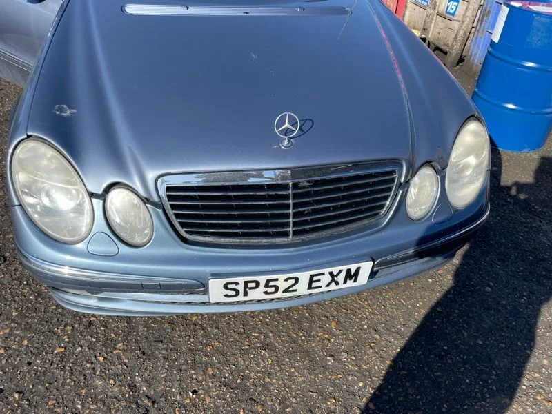 Продажа Mercedes-Benz E class 2.7D (177Hp) (647.961) RWD AT по запчастям