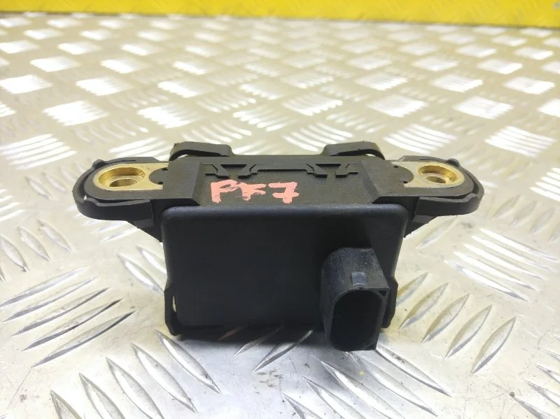 Датчик ускорения Nissan Pathfinder (R51M) 2004-2013 2006 47931EB30A ВНЕДОРОЖНИК 2.5 D YD25