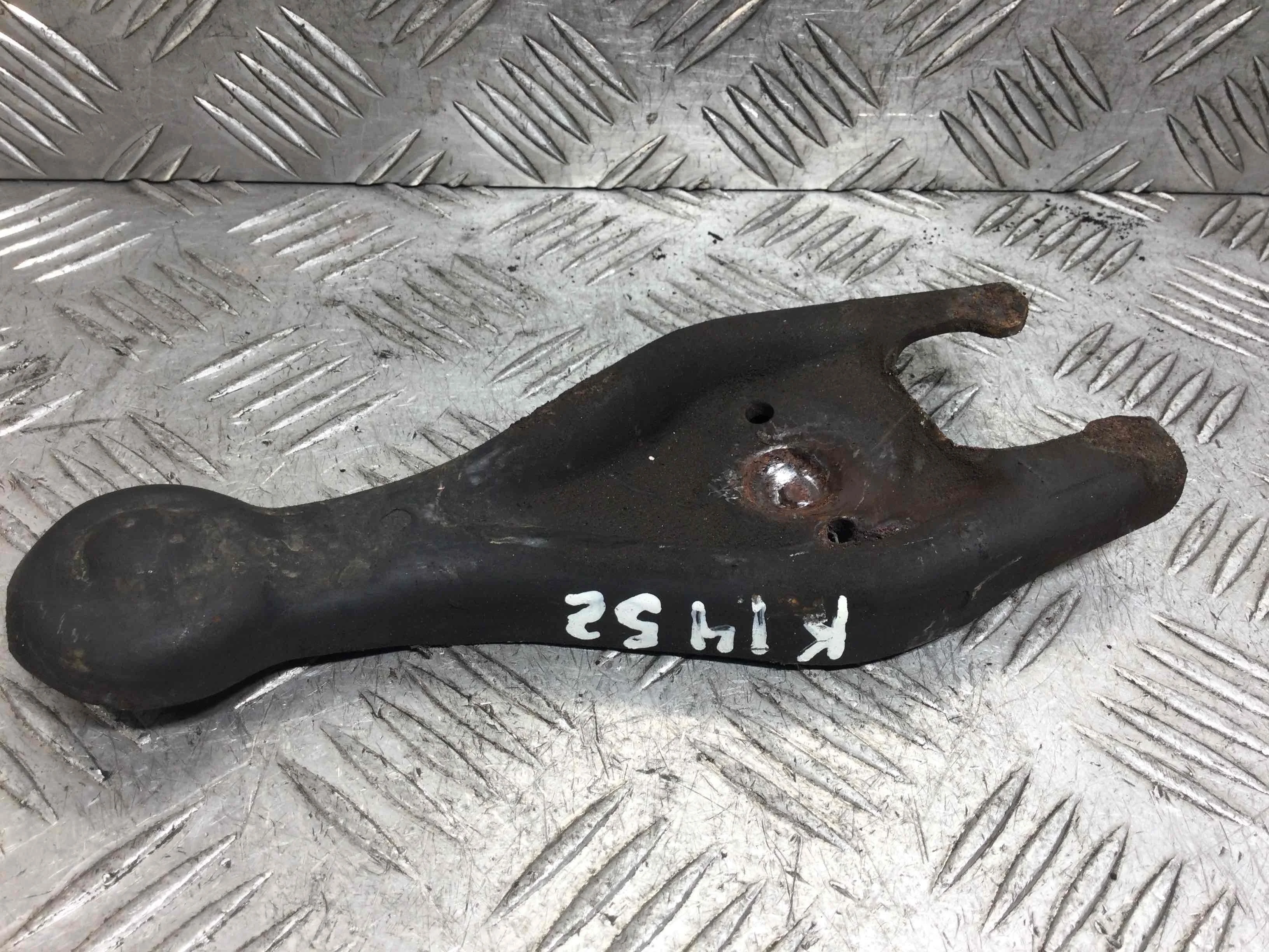 Вилка сцепления Fiat Scudo 2-е поколение 2007-2016 дизель 1.6 HDI Механика