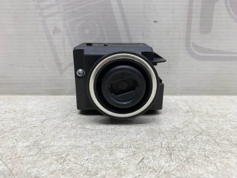 Замок зажигания Mercedes-benz 2007 W211