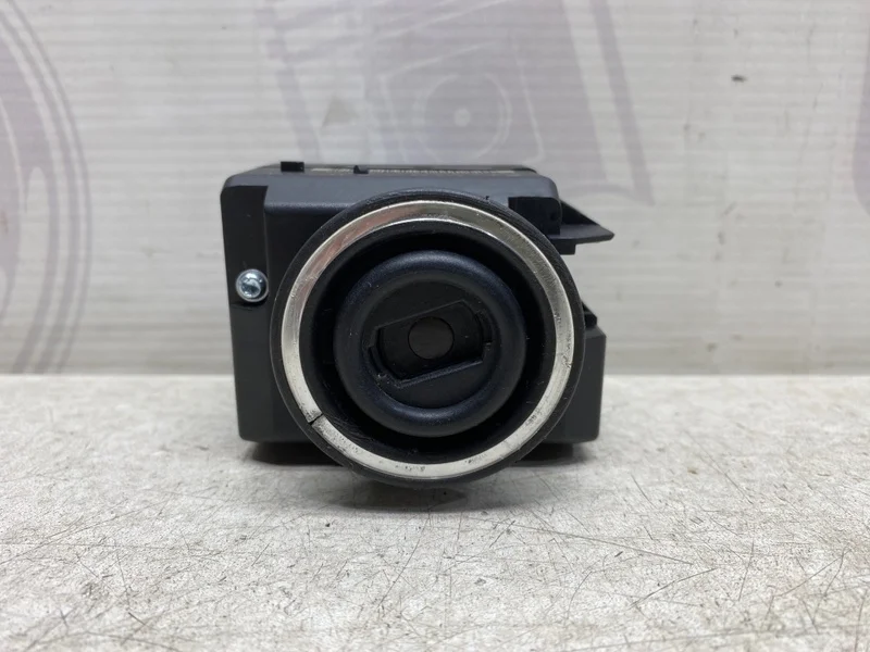 Замок зажигания Mercedes-benz 2005 W211