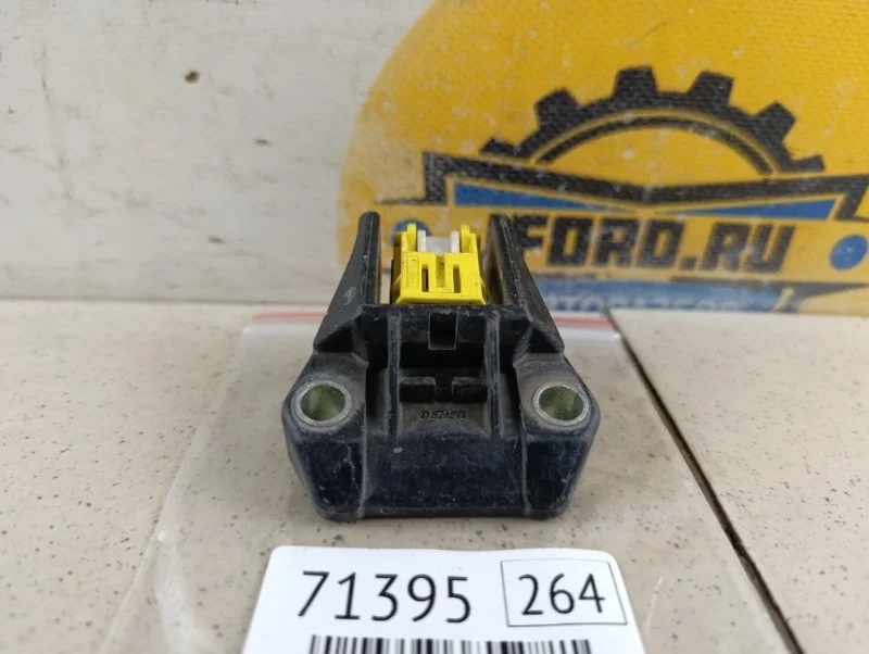 Датчик удара Toyota Land Cruiser Prado 2021 J150