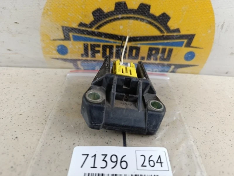 Датчик удара Toyota Land Cruiser Prado 2021 J150