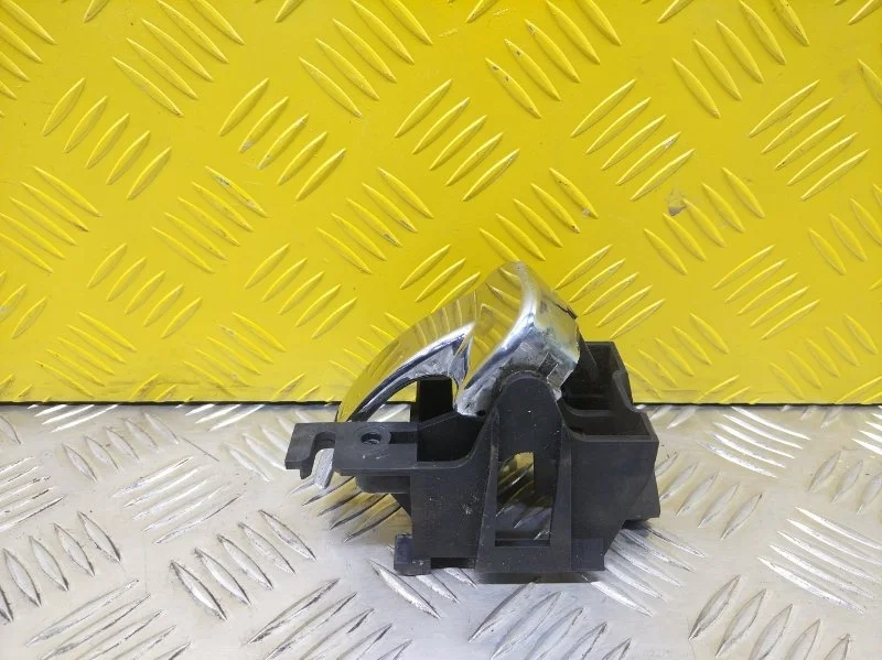 Ручка двери внутренняя передняя левая Nissan Navara (D40) 2004-2015 2007 806714X02B ПИКАП 2.5 D YD25DDTI