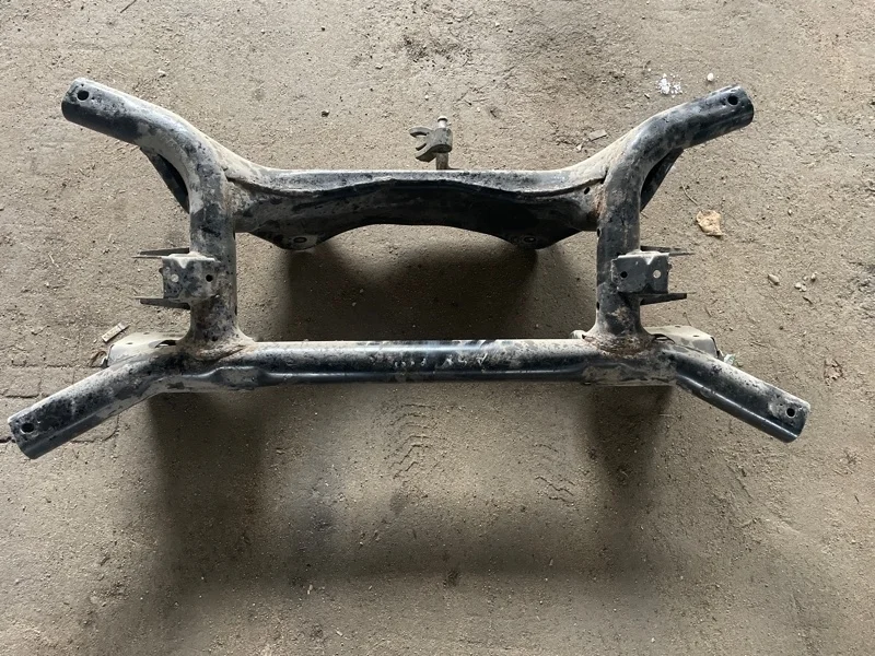 ПОДРАМНИК MITSUBISHI OUTLANDER XL 2007 4100A033 CW1W 4B10, задний