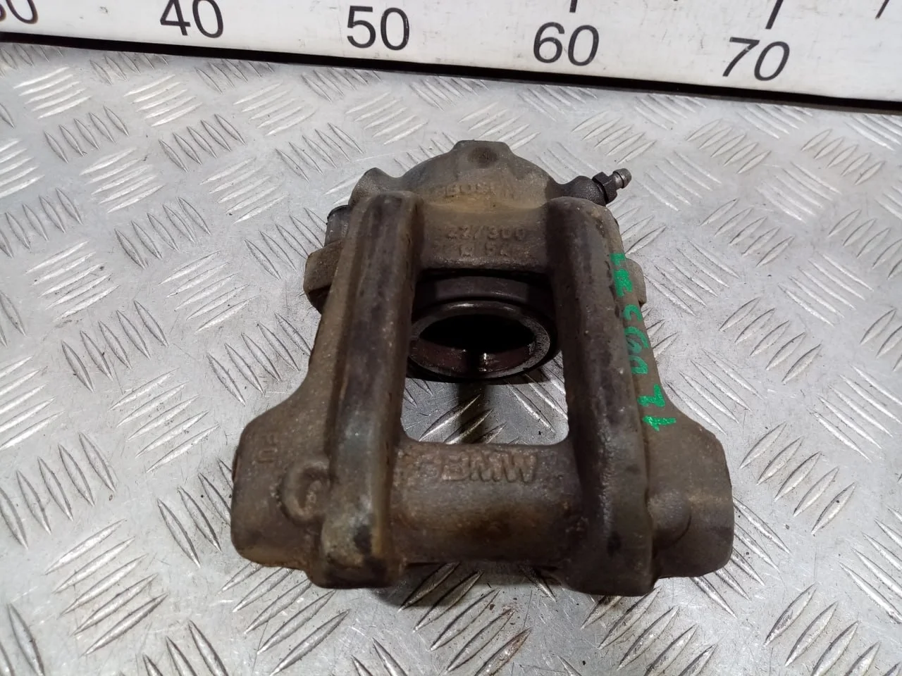 [Б/У] Суппорт тормозной передний правый [Код: 00521770 ]